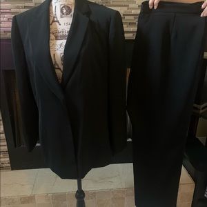 Emily black suit set size 16